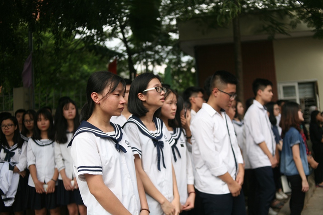 Nhìn những hình ảnh này mới biết thầy Văn Như Cương trong lòng học trò mến thương đến dường nào - Ảnh 17.