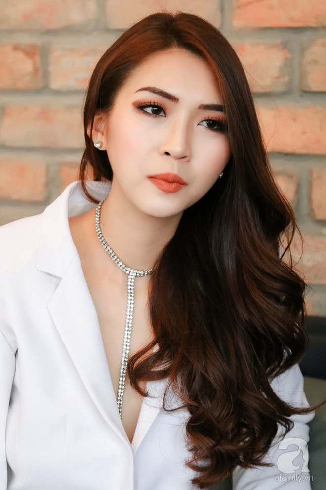 Hoa hậu Tường Linh: Mỗi ngày ngủ được 2 tiếng, nói thí sinh The Face như hot girl kem trộn là thiếu công bằng! - Ảnh 10.