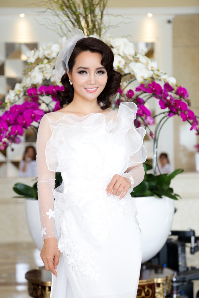 Mai Thu Huyền - Bình Minh bất ngờ tổ chức đám cưới ngọt ngào - Ảnh 1. Mai Thu Huyền - Bình Minh bất ngờ tổ chức đám cưới ngọt ngào - Ảnh 1.