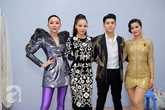 Thu Minh, Tóc Tiên, Noo Phước Thịnh căng thẳng hơn cả gà cưng trước đêm chung kết The Voice - Ảnh 1.