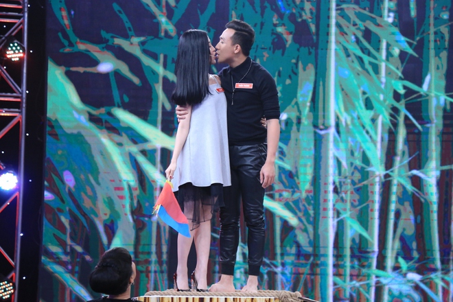 Lời nguyền của showbiz Việt: Nếu muốn bình yên, các cặp đôi đừng tham gia show này - Ảnh 7. Lời nguyền của showbiz Việt: Nếu muốn bình yên, các cặp đôi đừng tham gia show này - Ảnh 7.