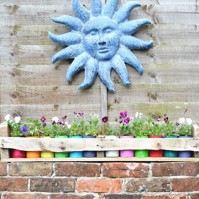 Simple ways to create a beautiful garden from pallet wood - Photo 6.