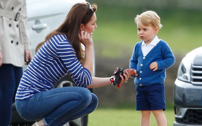 Cách dạy con vô cùng nghiêm khắc của cặp vợ chồng Kate Middleton khiến cả thế giới phải chú ý - Ảnh 9.