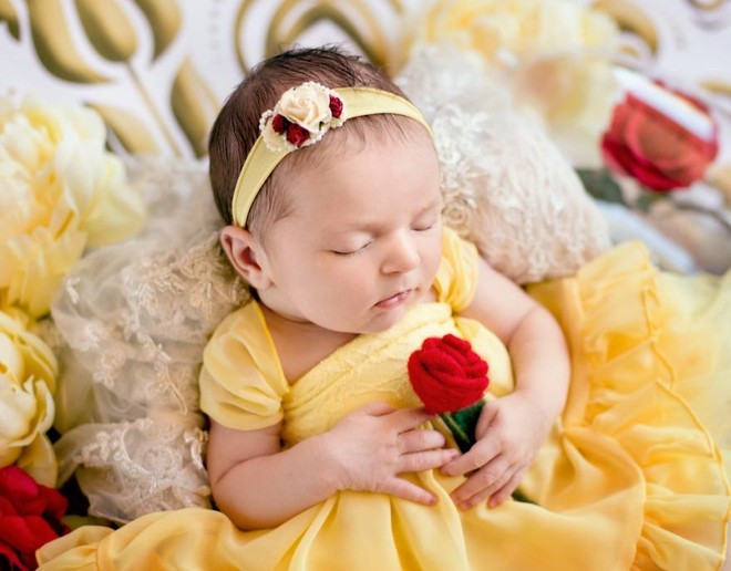 Newborn Disney princesses - the cutest photos you've ever seen - Photo 7.