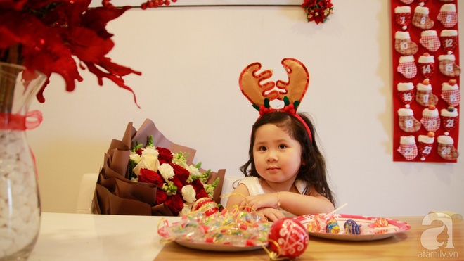 Căn hộ được trang trí Noel đẹp lung linh, món quà của người mẹ tặng con gái ở Q7, Sài Gòn - Ảnh 22.