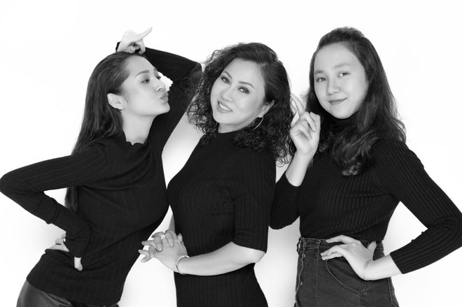 Soi nhất cử nhất động của sao Việt (24/12) - Ảnh 5.