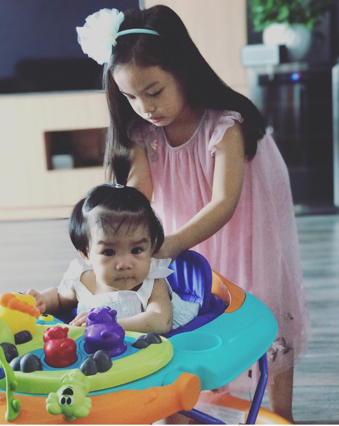 Soi nhất cử nhất động của sao Việt (1/11) - Ảnh 8.