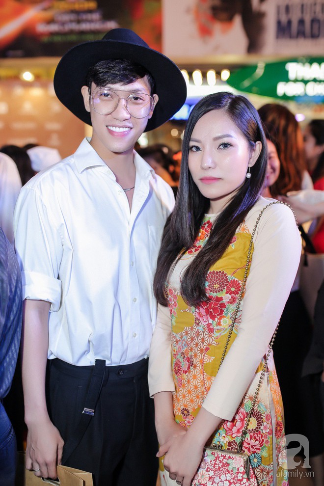 Tăng Thanh Hà xinh đẹp diện áo dài cùng hội bạn thân đến ủng hộ Vân Ngô - Ảnh 24.