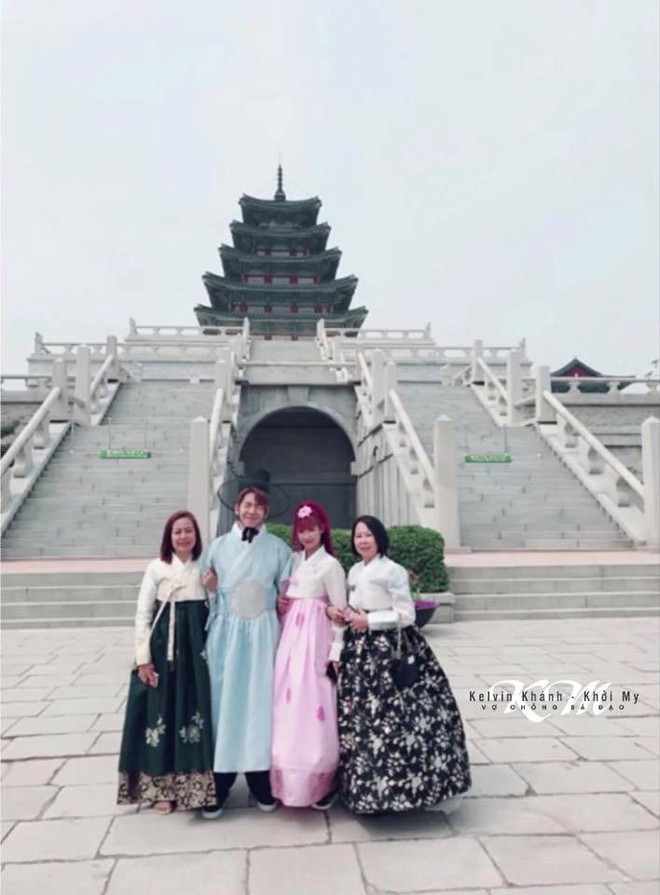 Khởi My đăng ảnh chụp chung với mẹ chồng, gọi mẹ là cô gái xinh đẹp - Ảnh 2.