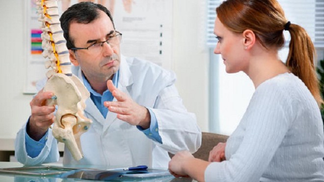 12 nguyên nhân gây loãng xương và thoái hóa xương khớp bạn nên biết - Ảnh 1.