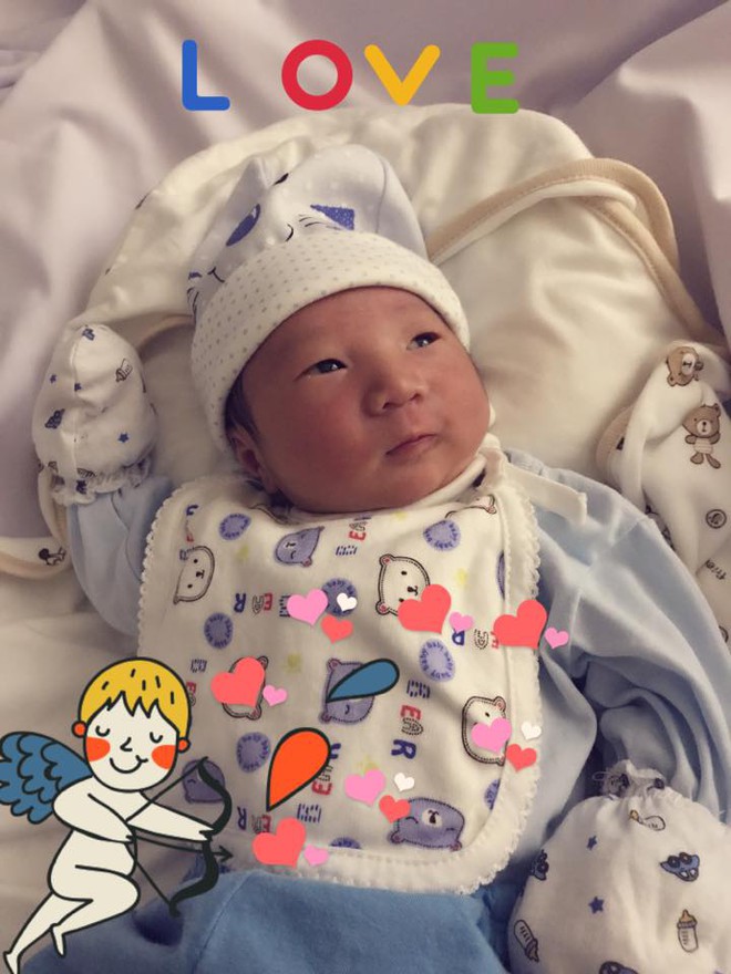 Lều Phương  Anh lần đầu khoe ảnh con trai mới sinh - Ảnh 1.