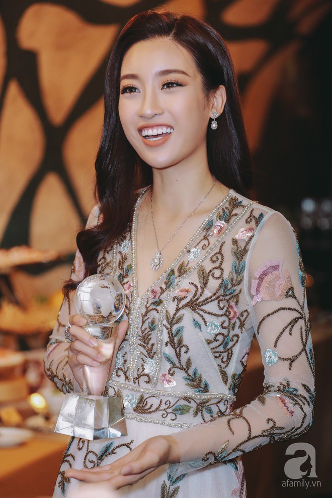 Hoa hậu Đỗ Mỹ Linh: Khi MC công bố Top 15 không có Việt Nam, tôi đã rất buồn và thất vọng! - Ảnh 4.