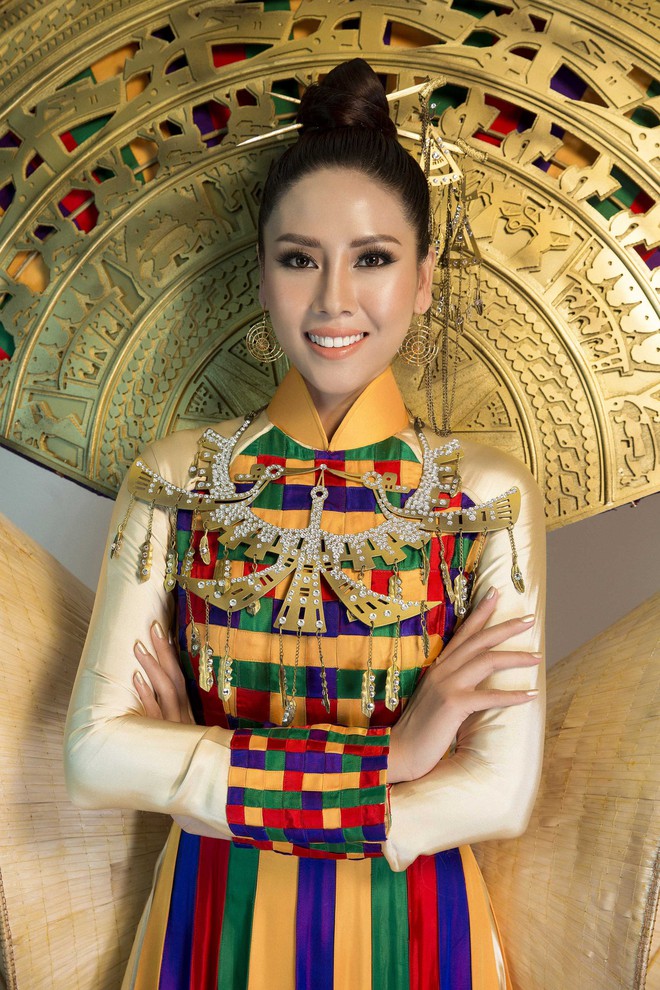 Nguyễn Thị Loan mặc lại trang phục của thí sinh Hoa hậu Hoàn vũ để đi thi quốc tế - Ảnh 4.
