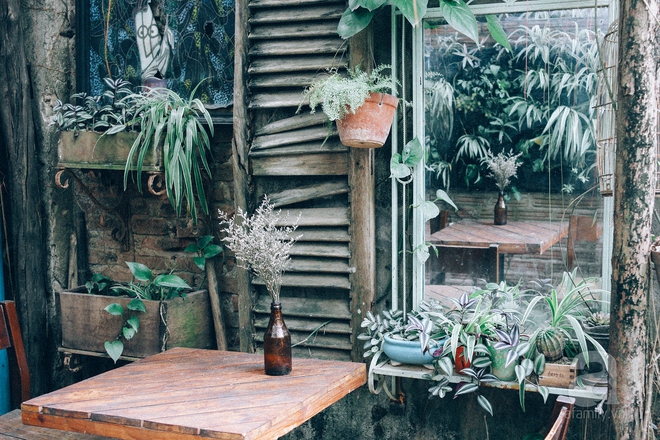 5 quán cafe trong ngõ để tìm tĩnh lặng và yên bình cho những ngày cuối hạ - Ảnh 26. 5 quán cafe trong ngõ để tìm tĩnh lặng và yên bình cho những ngày cuối hạ - Ảnh 26.