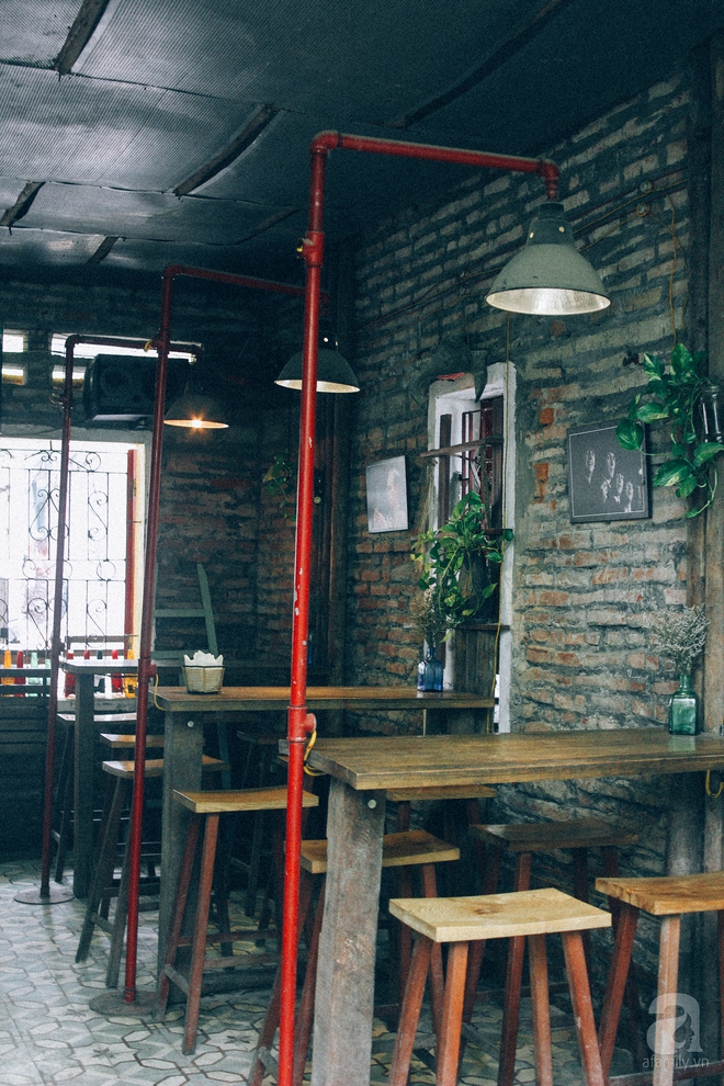 5 quán cafe trong ngõ để tìm tĩnh lặng và yên bình cho những ngày cuối hạ - Ảnh 25. 5 quán cafe trong ngõ để tìm tĩnh lặng và yên bình cho những ngày cuối hạ - Ảnh 25.