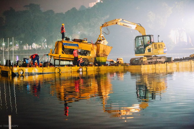 Hà Nội: Bắt đầu nạo vét, cải tạo Hồ Gươm - Ảnh 7. Hà Nội: Bắt đầu nạo vét, cải tạo Hồ Gươm - Ảnh 7.