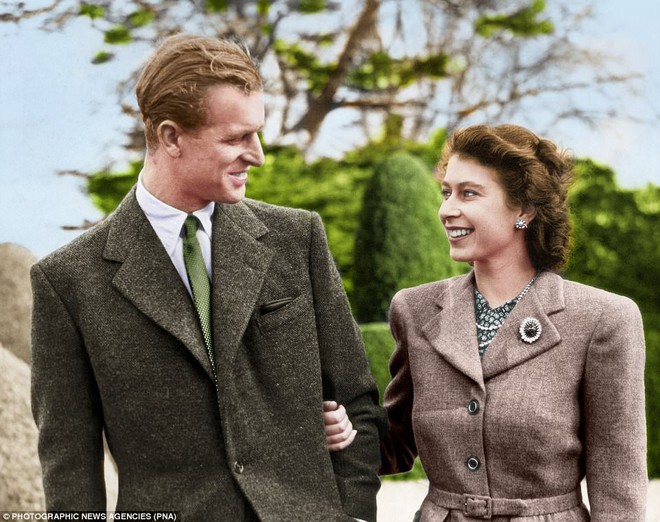 70 năm ngày cưới Nữ hoàng Elizabeth: Cuộc hôn nhân gần 1 thế kỉ và những bí quyết hạnh phúc giản dị - Ảnh 4.