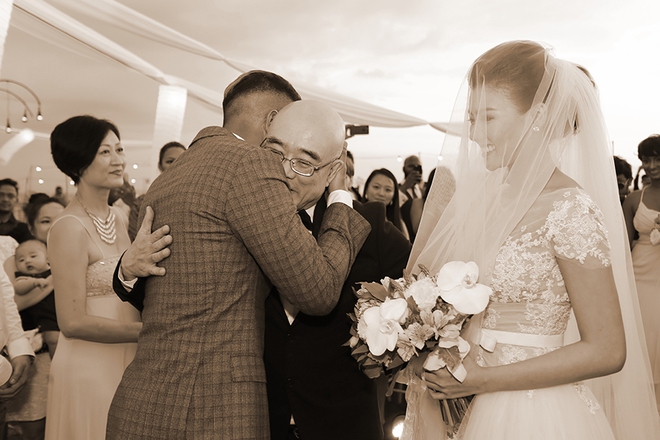 Đám cưới triệu đô được chuẩn bị kỳ công trong 6 tháng của cặp đôi hoa hậu - đại gia quyền lực nhất Malaysia - Ảnh 4.
