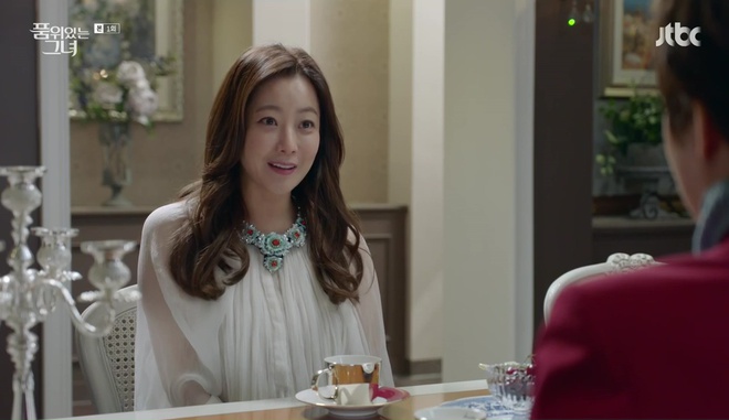 Điều gì ở Kim Hee Sun khiến Kim Sun Ah luôn nhìn cô bằng ánh mắt ngưỡng mộ? - Ảnh 5.