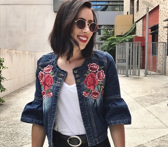 Mặc đẹp và chất thế này, chẳng ai nghĩ đồ của cô toàn bộ đều là đồ cũ có giá chưa tới 90 nghìn - Ảnh 11. Mặc đẹp và chất thế này, chẳng ai nghĩ đồ của cô toàn bộ đều là đồ cũ có giá chưa tới 90 nghìn - Ảnh 11.