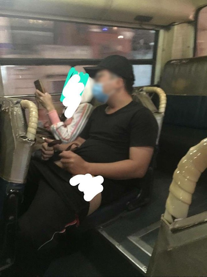 Nữ sinh Sài Gòn bị kẻ biến thái trên xe buýt đuổi đánh rách mí mắt, cha phải đưa đi khâu - Ảnh 2. Nữ sinh Sài Gòn bị kẻ biến thái trên xe buýt đuổi đánh rách mí mắt, cha phải đưa đi khâu - Ảnh 2.