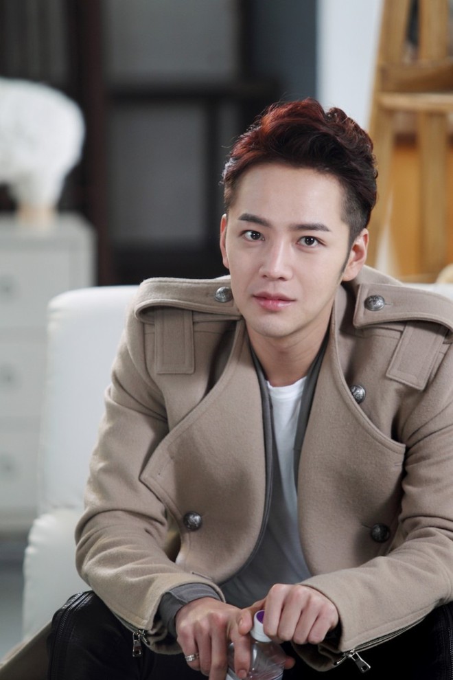 Jang Geun Suk: Hoàng tử châu Á ngời ngời một thời bỗng hóa ẻo lả, nhan sắc tuột dốc không phanh - Ảnh 12.