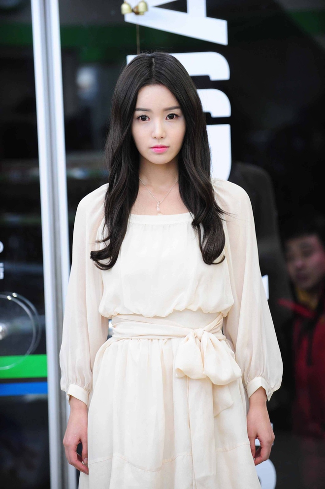 Hội ma nữ màn ảnh Hàn chỉ toàn mỹ nhân “cực phẩm” từ xinh đẹp đến cực lung linh - Ảnh 13.