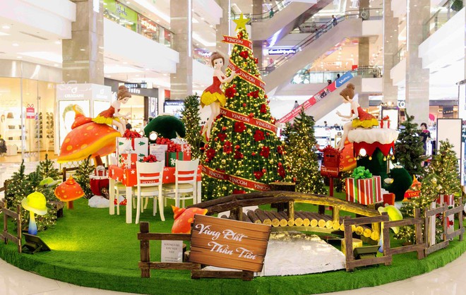 Vincom rực rỡ đ&oacute;n m&ugrave;a Gi&aacute;ng Sinh nhiệm m&agrave;u 2017 - Ảnh 3.