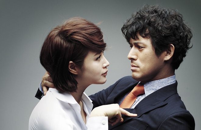 Quyền lực chị đại Kim Hye Soo ở làng phim Hàn: Bạn diễn nam toát mồ hôi hột, cả phim trường nín thinh! - Ảnh 5.