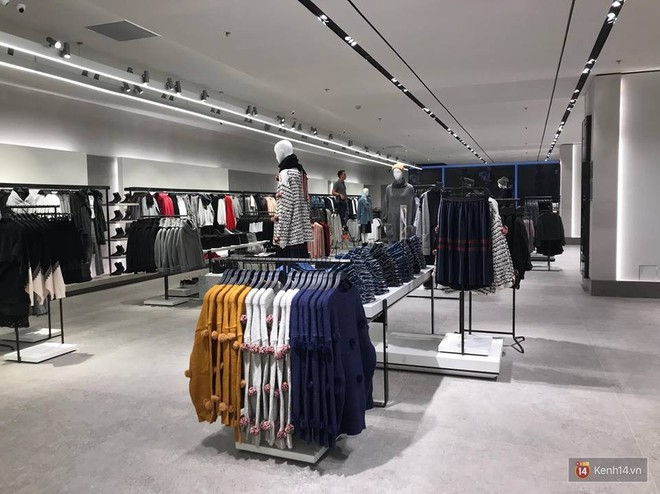 HOT: Tận mắt ngắm trọn 3 tầng của store Zara Hà Nội, to và sáng nhất phố Bà Triệu - Ảnh 5.