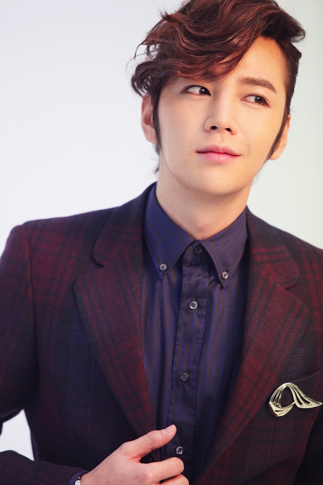 Jang Geun Suk: Hoàng tử châu Á ngời ngời một thời bỗng hóa ẻo lả, nhan sắc tuột dốc không phanh - Ảnh 5.