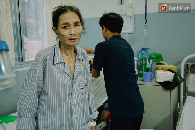 Xót xa cảnh người mẹ đơn thân ở Sài Gòn gần 60 năm giấu bệnh tim để được đi làm kiếm tiền nuôi con - Ảnh 6.