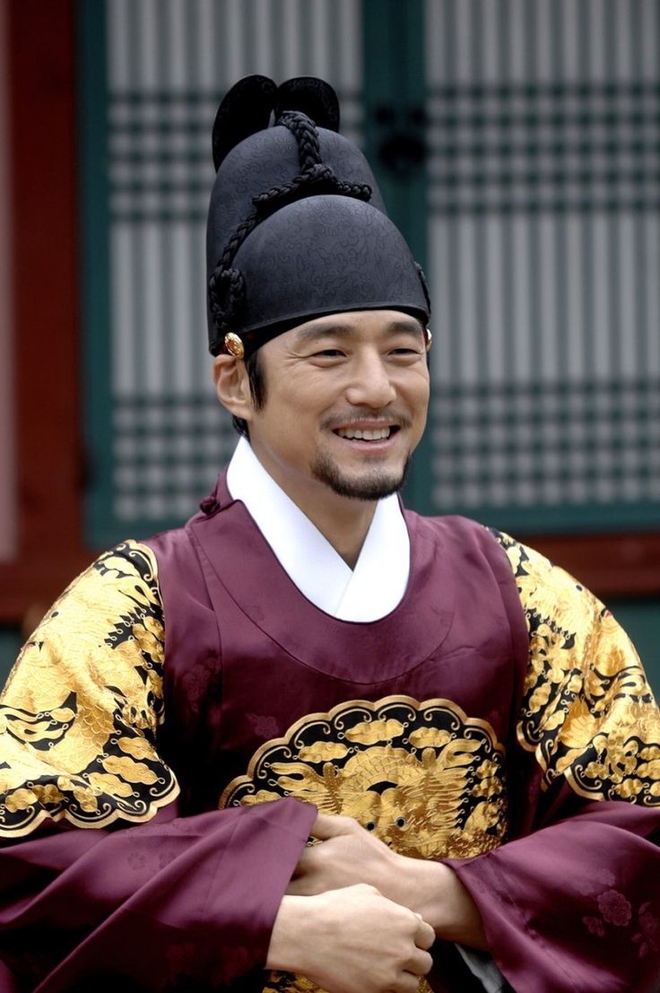 Dàn sao Nàng Dae Jang Geum sau 14 năm: Người vai chính viên mãn, kẻ vai phụ lận đận chưa thể tỏa sáng - Ảnh 6.