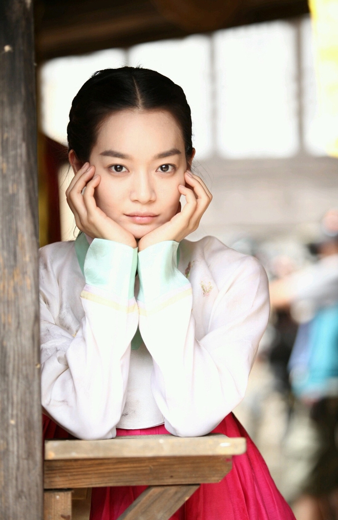 Hội ma nữ màn ảnh Hàn chỉ toàn mỹ nhân “cực phẩm” từ xinh đẹp đến cực lung linh - Ảnh 7.