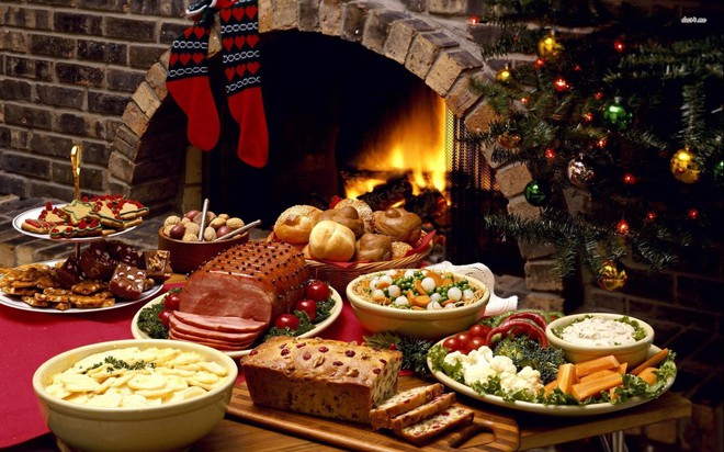Đi vòng quanh thế giới xem mọi người ăn gì vào bữa tối Giáng Sinh - Ảnh 7.