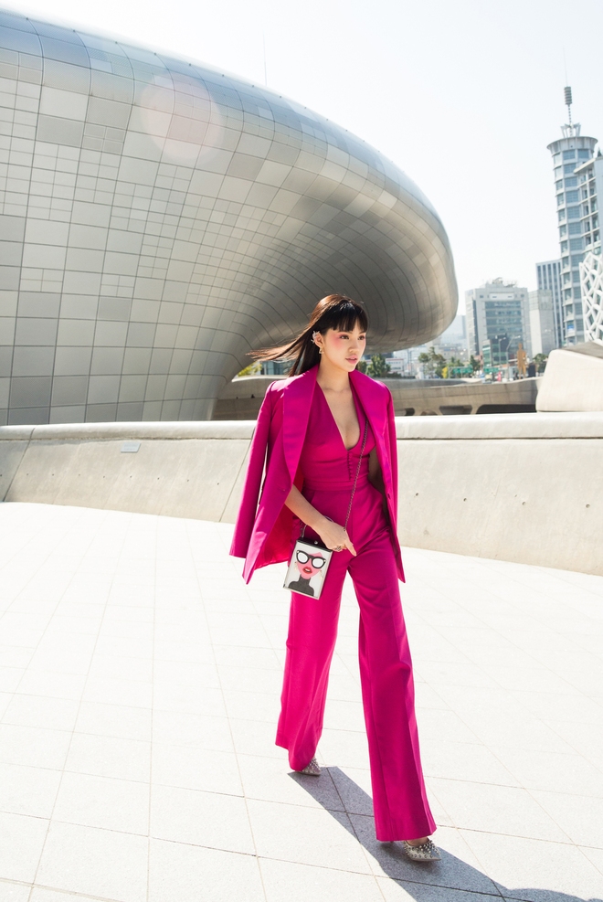 Ninh Dương Lan Ngọc quái đến không nhận ra, Hoa hậu Jolie Nguyễn sexy tại Seoul Fashion Week - Ảnh 8.
