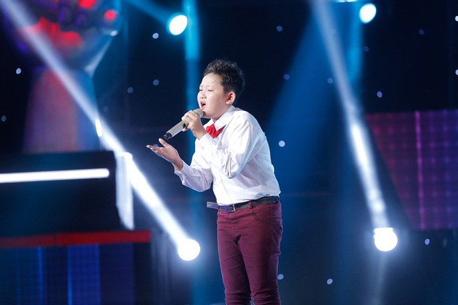 The Voice Kids: Vũ Cát Tường đảo ngược tình thế, giành được hoàng tử dân ca - Ảnh 10.