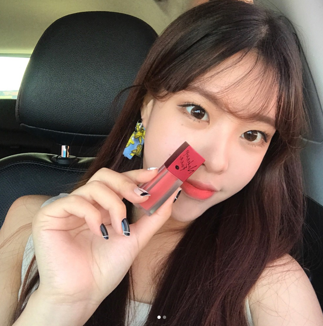 Sau son đỏ 3CE thì con gái Hàn lại mê tít 3 màu son mới của Nakeup Face - Ảnh 5.