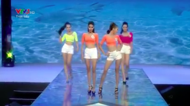 Không thể ngờ rằng Lan Khuê - Minh Tú đã từng cùng đi catwalk trên 1 sân khấu - Ảnh 5. Không thể ngờ rằng Lan Khuê - Minh Tú đã từng cùng đi catwalk trên 1 sân khấu - Ảnh 5.