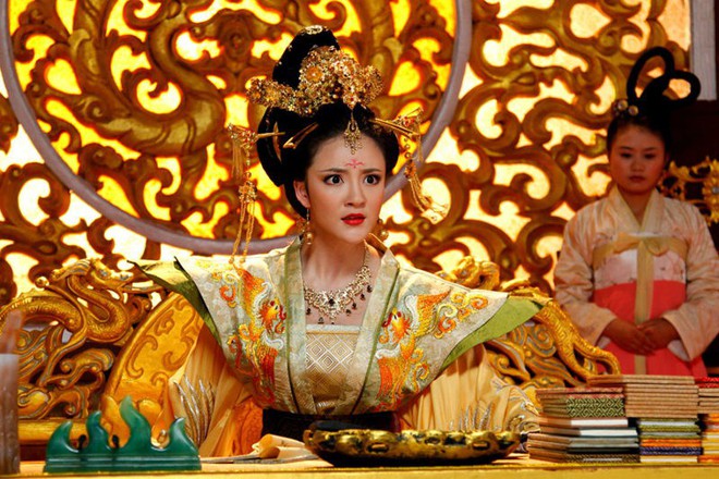 Hoàng hậu bất nhân bất nghĩa bậc nhất Trung Hoa phong kiến: vu oan em gái, dan díu với thái giám, hãm hại vua - Ảnh 3.