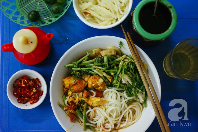 5 quán bún cá ở Hà Nội ngon đến mức, ăn một lần là mê ngay tắp lự - Ảnh 28.