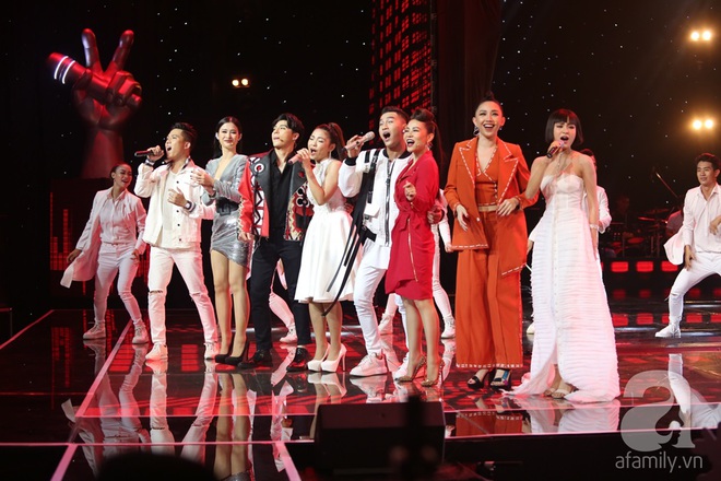 Chung kết 1 The Voice 2017: Thí sinh đội Thu Minh mang ca khúc cảnh báo nạn ấu dâm lên sân khấu - Ảnh 2.