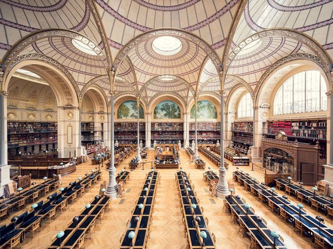 Ghé thăm những thư viện đẹp lung linh huyền bí như lâu đài trong truyện cổ tích - Ảnh 1.