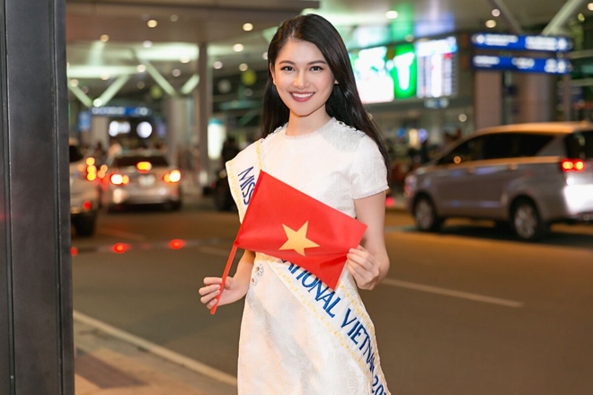 Á hậu Thùy Dung mang 10 kiện hành lý nặng 140kg lên đường dự thi Hoa hậu Quốc tế - Ảnh 2.