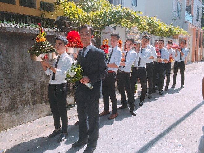 Trần Tú hay Mỹ nam vạn người mê của Người phán xử bất ngờ làm đám hỏi với cô dâu xinh như nữ thần - Ảnh 1. Trần Tú hay Mỹ nam vạn người mê của Người phán xử bất ngờ làm đám hỏi với cô dâu xinh như nữ thần - Ảnh 1.
