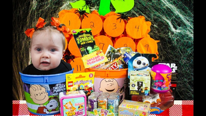 13 tr&ograve; chơi Halloween kỳ cục, h&agrave;i hước, ma mị d&agrave;nh cho cả gia đ&igrave;nh trong ng&agrave;y lễ hội ma quỷ 31/10 - Ảnh 8.