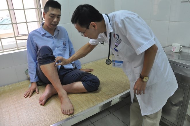 Xuất hiện 3 loại sốt xuất huyết Dengue, số người mắc bệnh tăng vọt tại Hà Nội - Ảnh 2.