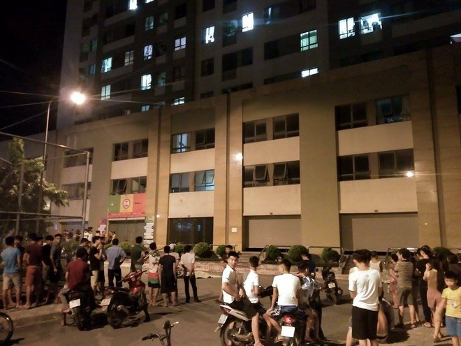 Hà Nội: Cô gái trẻ rơi từ tầng 25 tử vong tại chung cư Tân Tây Đô - Ảnh 1.