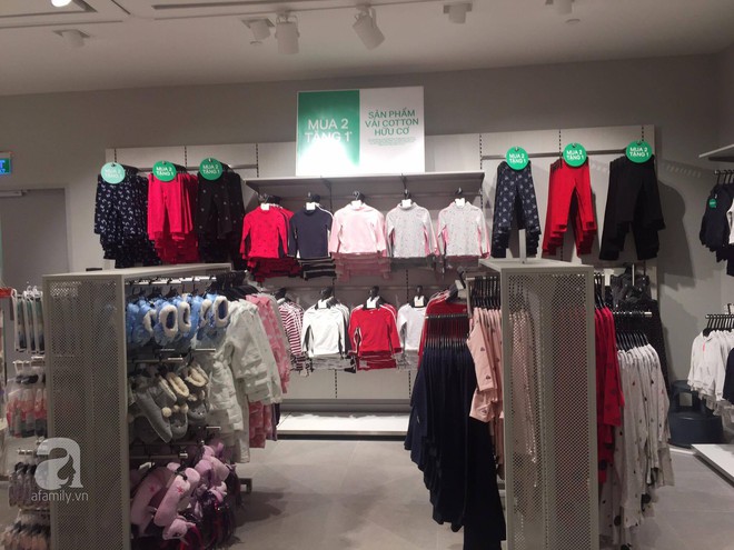 H&M mở store đầu tiên tại Hà Nội: Đồ người lớn rẻ đẹp, đồ trẻ em còn được mua 2 tặng 1 - Ảnh 10.