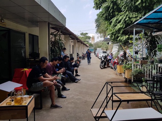 Nhiều chương trình quà tặng, giảm giá liên tục tung ra tiếp lửa” cho CĐV cổ vũ U23 Việt Nam trước thềm chung kết - Ảnh 4. Nhiều chương trình quà tặng, giảm giá liên tục tung ra tiếp lửa” cho CĐV cổ vũ U23 Việt Nam trước thềm chung kết - Ảnh 4.